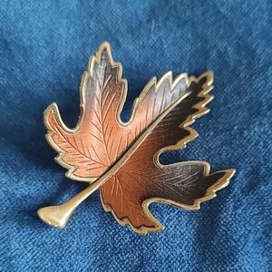 Vintage Gold and Brown Leaf Brooch